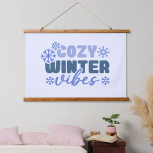 Cosy Winter Vibes - Snowflake Typografie Wandteppich Mit Holzrahmen