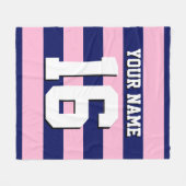 Cot Candy Pink Navy Blue Team Jersey Preppy Strip Fleecedecke (Vorderseite (Horizontal))