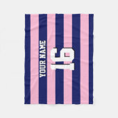 Cot Candy Pink Navy Blue Team Jersey Preppy Strip Fleecedecke (Vorderseite)