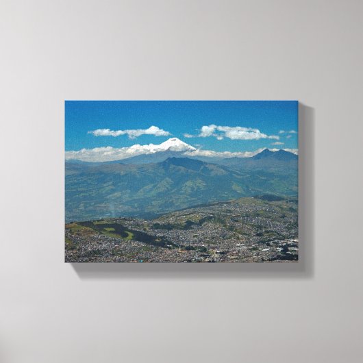 Cotopaxi & Quito Leinwanddruck (Vorderseite)