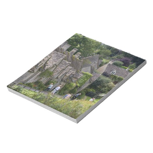 Cotswold Stone Hütten im Dorf Notizblock (Rotiert)