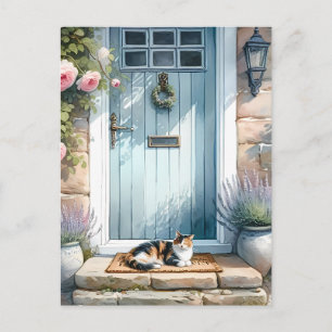 Cottagecore-Blumenveranda mit dreifarbiger Katze Postkarte