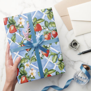 Cottagecore Erdbeer-Muster  Geschenkpapier
