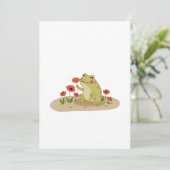Cottagecore Frog with Poppies Einladung (Stehend Vorderseite)