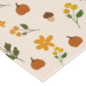 Cottagecore Herbstmuster Tischdecke (Schrägansicht)