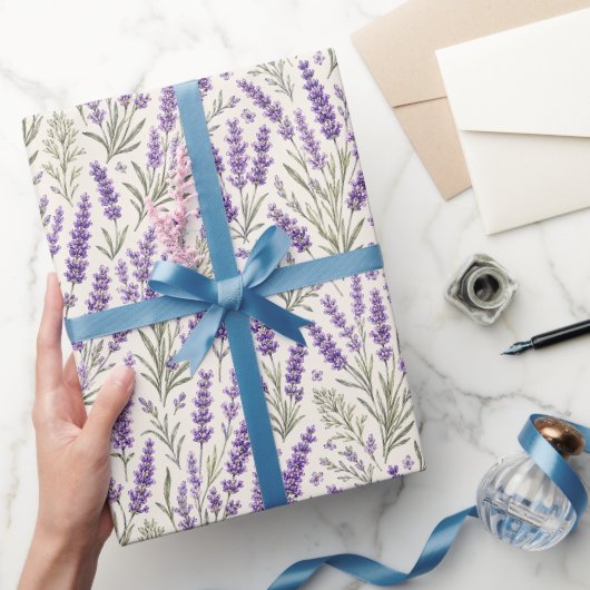Cottagecore Lavendelzweig Botanik Geschenkpapier (Schenken)