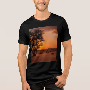 "Coucher de Soleil dans le Désert" - Bella+Leinwan Tri-Blend Shirt