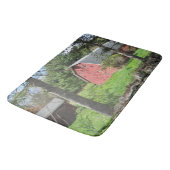 Country Barn Bath Mat Badematte (Schrägansicht)