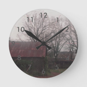 Country Barn Rustic Winter Scene Autumn Americana Runde Wanduhr