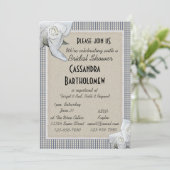 Country Blue Karos White Roses Brautparty Einladung (Stehend Vorderseite)