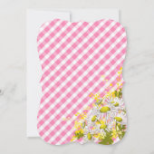 Country Daisies Pink Gingham Karo Baby Shower Einladung (Rückseite)