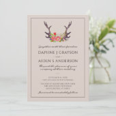 Country Deer Antler Floral Wedding Einladung (Stehend Vorderseite)