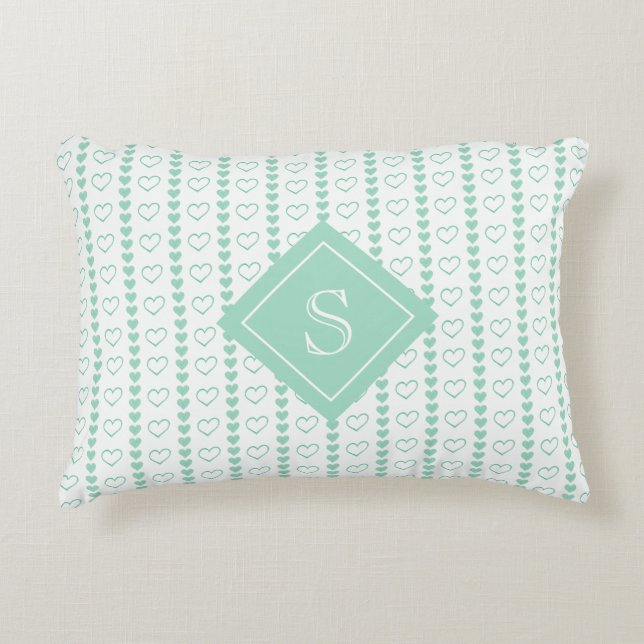 Country Heart Stripes Muster Monogramm Dekokissen (Vorderseite)