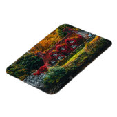 Country Hütte mit Red Vines Covering Zuhause Magnet (Linke Seite)