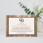 Country Rustic Horseshoe & Brown Wood Wedding Begleitkarte (Stehend Vorderseite)