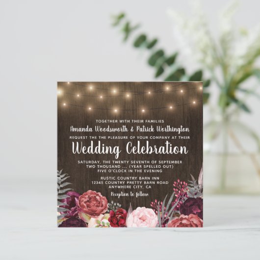 Country Rustic Marsala Peony Hochzeit Einladungen (Stehend Vorderseite)