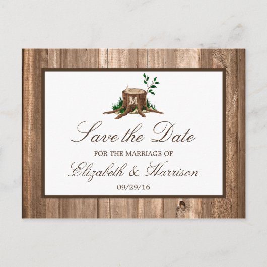 Country Rustic Wood Monogram Tree Save the Date Ankündigungspostkarte (Vorderseite)