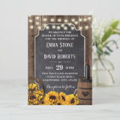 Country Sunblumen Rustic Wood Wine Barrel Wedding Einladung (Stehend Vorderseite)