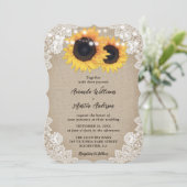 Country Sunflower Burlap Blues Hochzeit Einladung (Stehend Vorderseite)