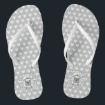Country Wedding Traktor Drehe Flohschuhe Badesandalen<br><div class="desc">Ein Paar Traktorandenfarm Thema Hochzeit Spaß Flip Flops.</div>
