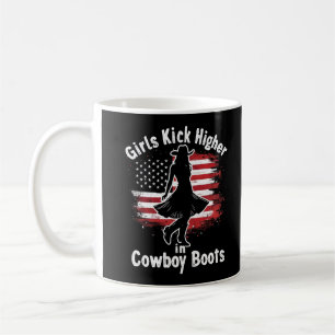 Country Western Cowgirl Mädchen treten in Stiefeln Kaffeetasse
