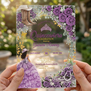 Country Western Lila Rosen Golden Quinceañera Acryleinladungen