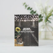 Country Western Rustic Barn Wedding RSVP Card Einladungspostkarte (Stehend Vorderseite)