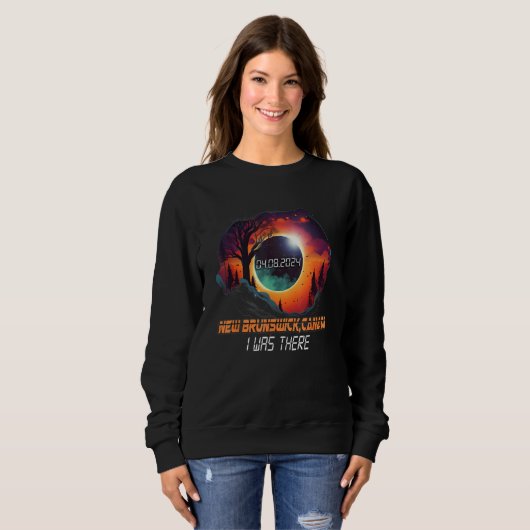 Countryside Total Solar Eclipse 2024 New Brunswick Sweatshirt (Vorne ganz)