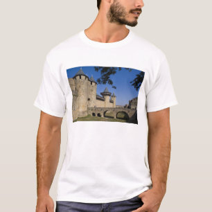 Counts Castle, Carcassonne, Aude, Languedoc, T-Shirt
