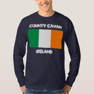 County Cavan, Irland mit irischer Flagge T-Shirt