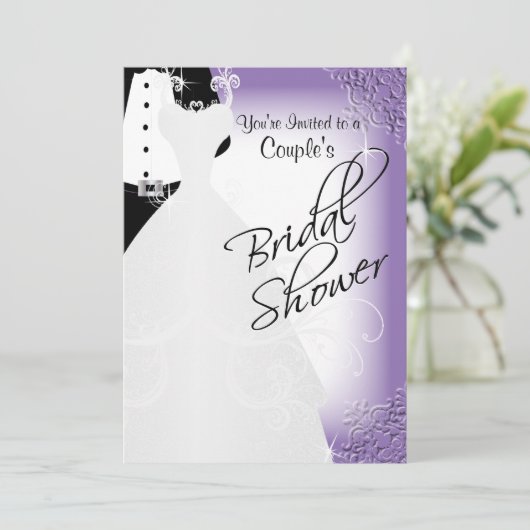 Coupels Brautparty in einem eleganten Lila Einladung (Stehend Vorderseite)