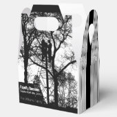 Couple between Tree Trend Family Wiedersehen Fevor Geschenkschachtel (Geöffnet)