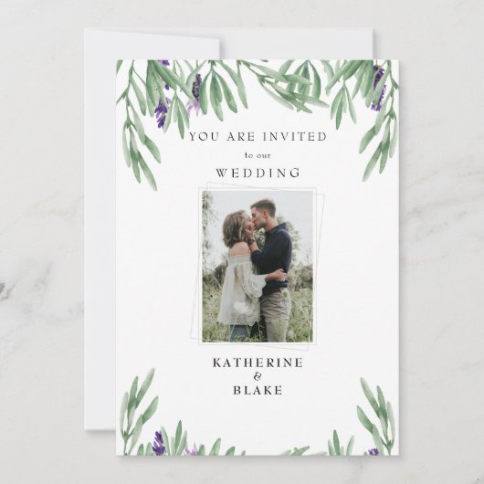 Couple Foto Lavender Foliage Modern Wedding Invit Einladung (Vorderseite)