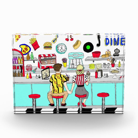 Couple Holding Hands in Diner aus den 50er Jahren Fotoblock (Vorderseite)