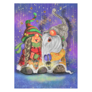 Couple Hugged Gnomes Singing Happy Christmas Song Tischdecke