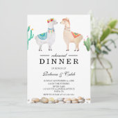 Couple Llama Hochzeit Probe Dinner Einladung (Stehend Vorderseite)