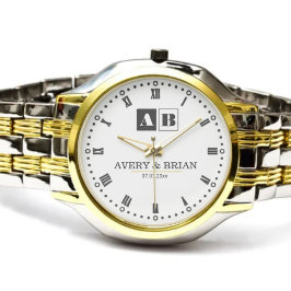 Couple Name Custom Engraved Romantic  Monogram Armbanduhr