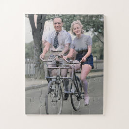 Couple Riding Malvern Star Bike 1930er Color Redux Puzzle