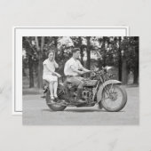 Couple Riding Motorcyle, 1928 Postkarte (Vorne/Hinten)