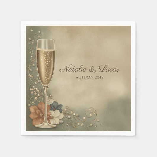 Couple’s Champagne Floral Wedding Shower Serviette (Vorderseite)