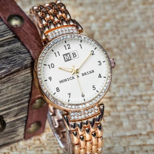 Couple’s Names with Initials & Wedding Date Armbanduhr
