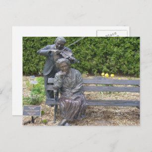 Couple Serenade Botanischer Garten Postkarte