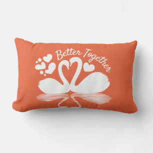 Couple Swan Silhouette Reflektion im Wasser Lendenkissen