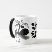 Couple Swan Silhouette Reflektion im Wasser Verwandlungstasse (Vorderseite Links)