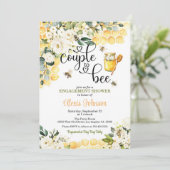 Couple to Bee Engagement Shower Invitation Einladung (Stehend Vorderseite)