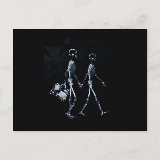 Couple Traveling X-Ray Vision Skeletons - Blue Postkarte (Vorderseite)