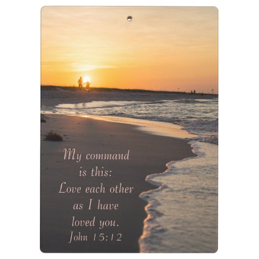 Couple Walking Beach bei Sunrise John 15 12 Klemmbrett (Rückseite)