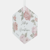Couple's First Christmas Elegant Script Pink Peony Ornament Aus Glas (Vorderseite Links)
