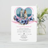 Couple's Foto Heart Ribbon Frame & Blue Flowers Einladung (Stehend Vorderseite)