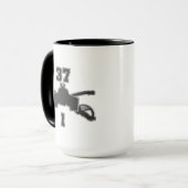 Courage Conquers Tasse (Vorderseite Links)
